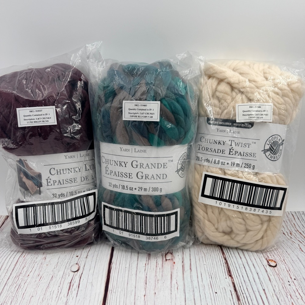 Loops & Threads Chunky Yarn Lot Luxe Grande Twist Burgundy Green Cream 3 Skeins